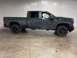 
 Chevrolet Silverado 2500 HD full									