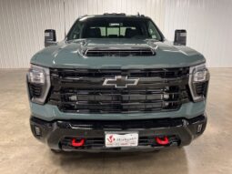 
 Chevrolet Silverado 2500 HD full									