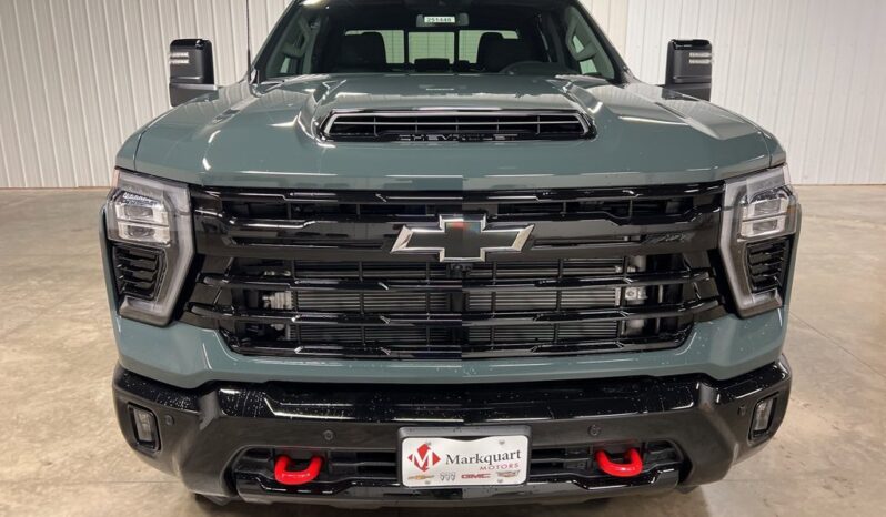 
 Chevrolet Silverado 2500 HD full									