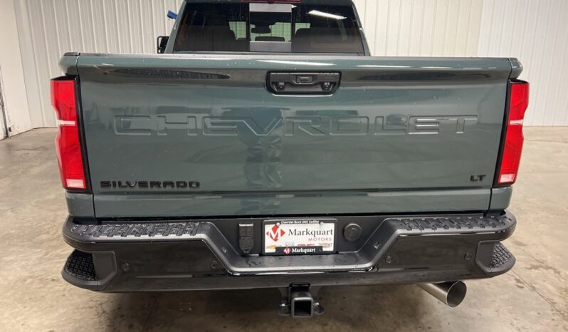 
 Chevrolet Silverado 2500 HD full									