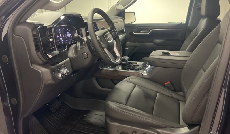 
 GMC Sierra 1500 full									
