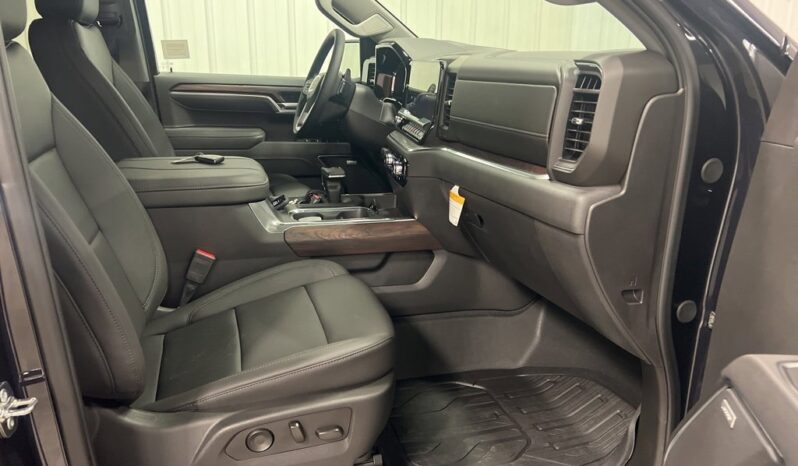 
 GMC Sierra 1500 full									