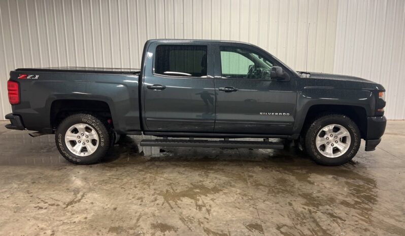 
 Chevrolet Silverado 1500 full									