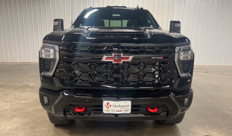 
 Chevrolet Silverado 2500 HD full									