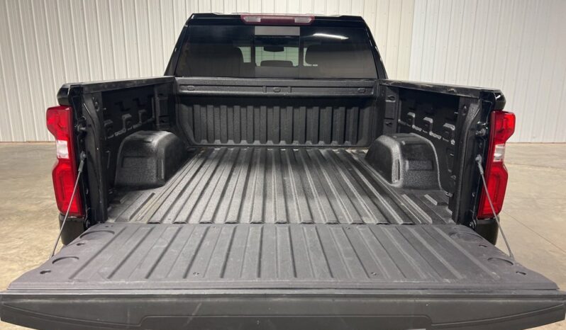 
 Chevrolet Silverado 1500 full									