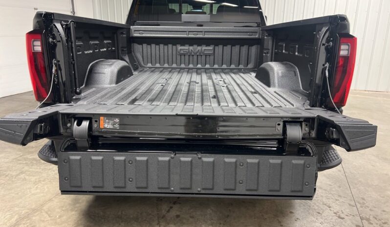 
 GMC Sierra 2500 HD full									