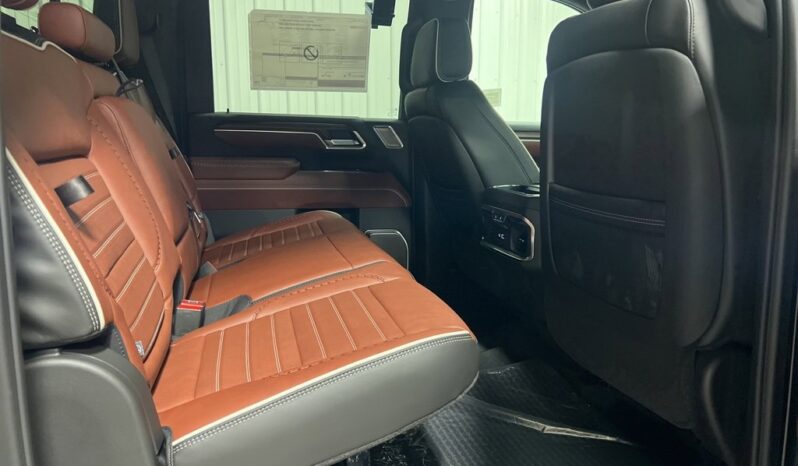 
 GMC Sierra 2500 HD full									