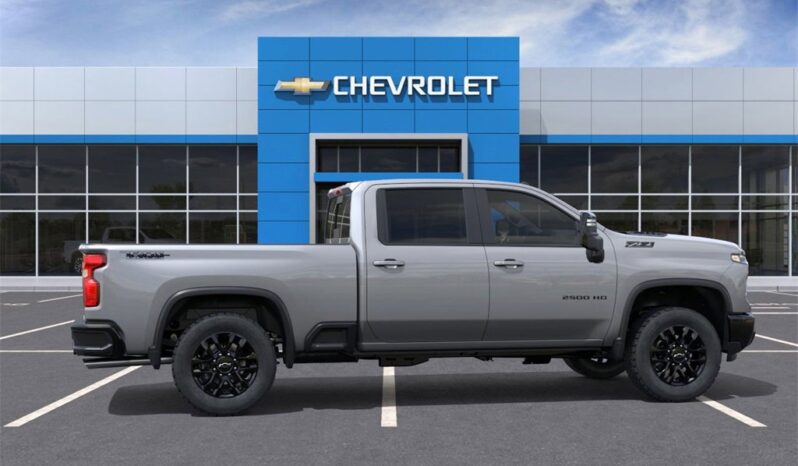 
 Chevrolet Silverado 2500 HD full									