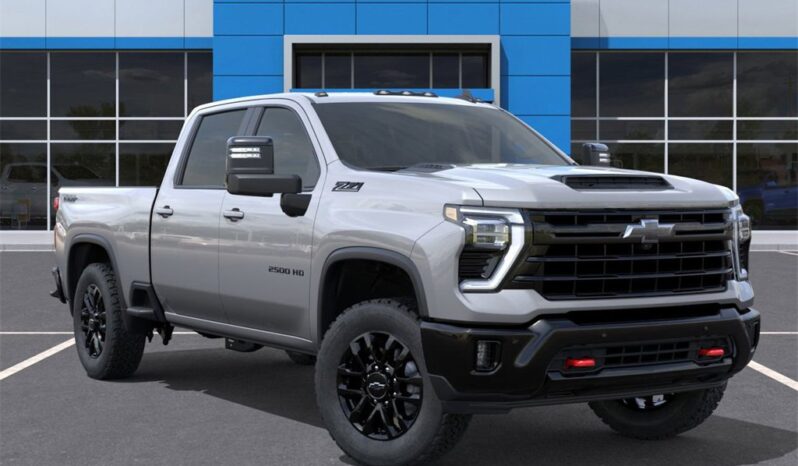 
 Chevrolet Silverado 2500 HD full									