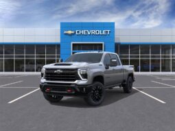 
 Chevrolet Silverado 2500 HD full									