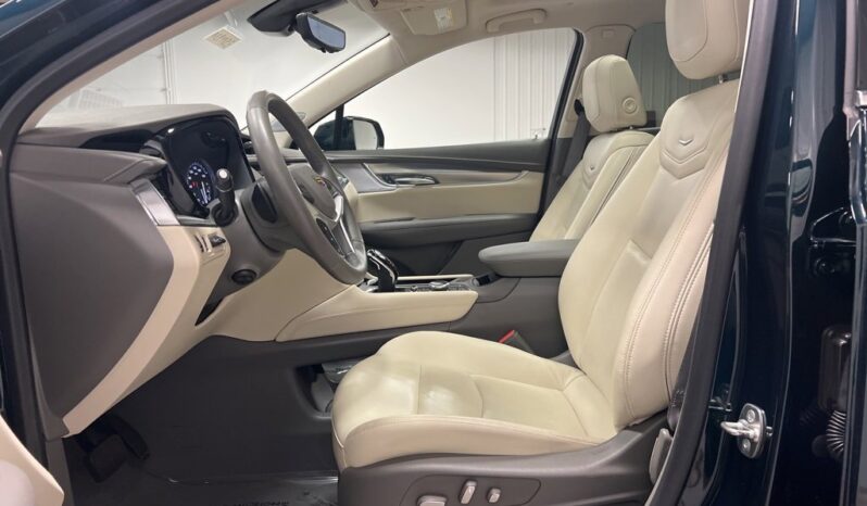
 Cadillac XT5 full									