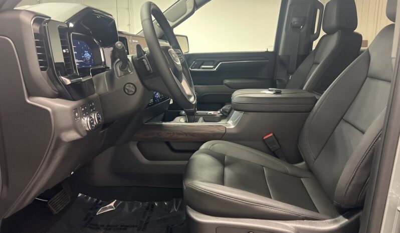 
 GMC Sierra 1500 full									