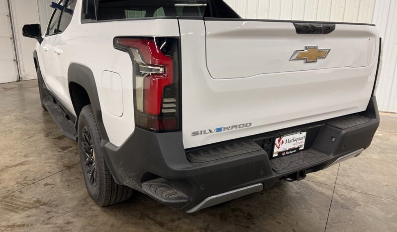 
 Chevrolet Silverado EV full									