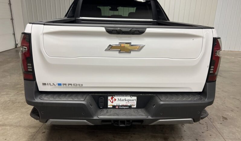 
 Chevrolet Silverado EV full									