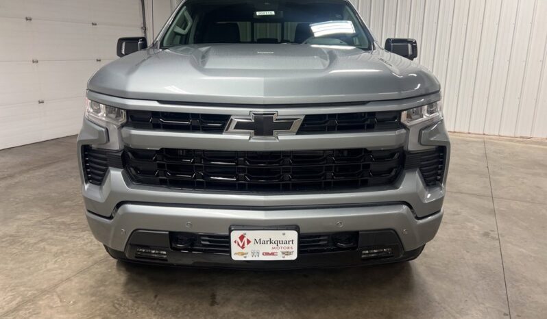 
 Chevrolet Silverado 1500 full									