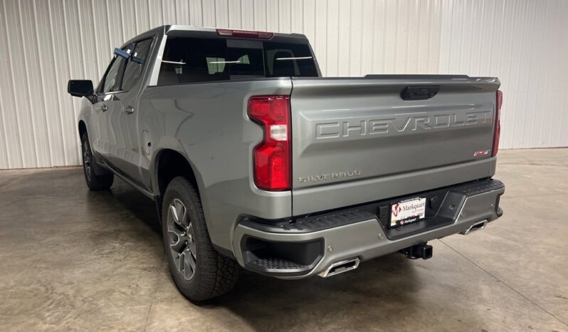 
 Chevrolet Silverado 1500 full									
