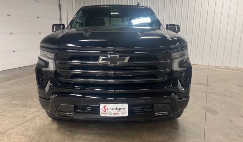 
 Chevrolet Silverado 1500 full									