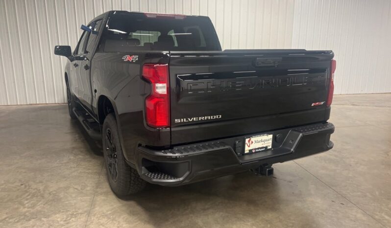 
 Chevrolet Silverado 1500 full									