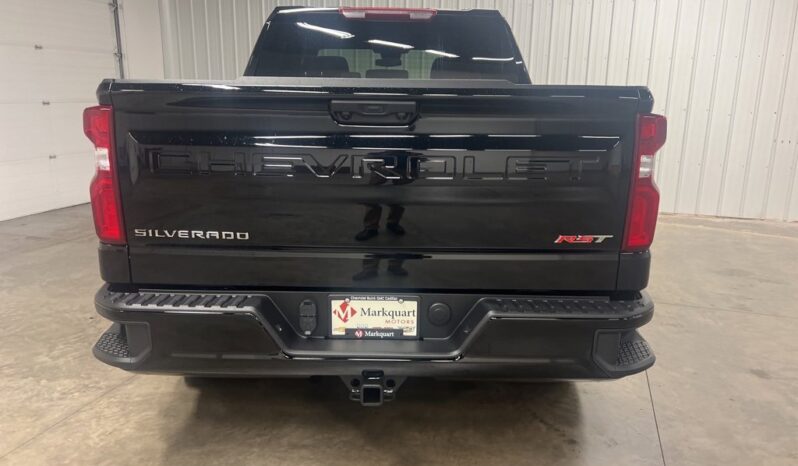 
 Chevrolet Silverado 1500 full									