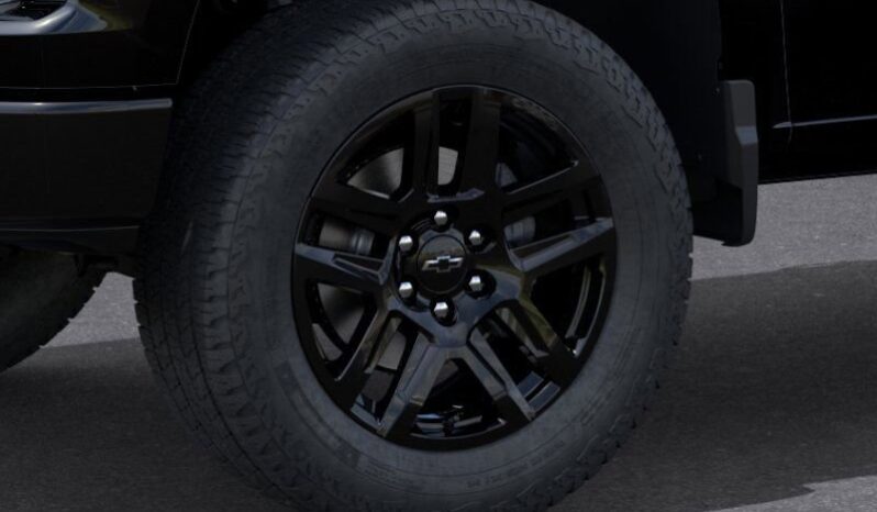 
 Chevrolet Silverado 1500 full									