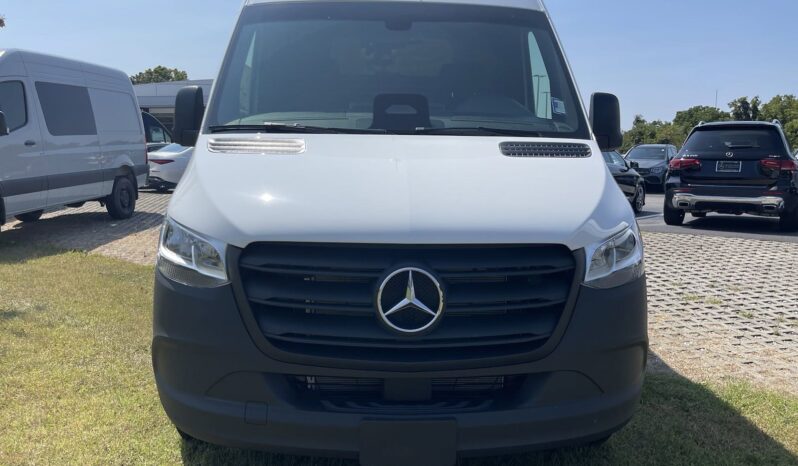 
 Mercedes-Benz Sprinter Cargo Van full									