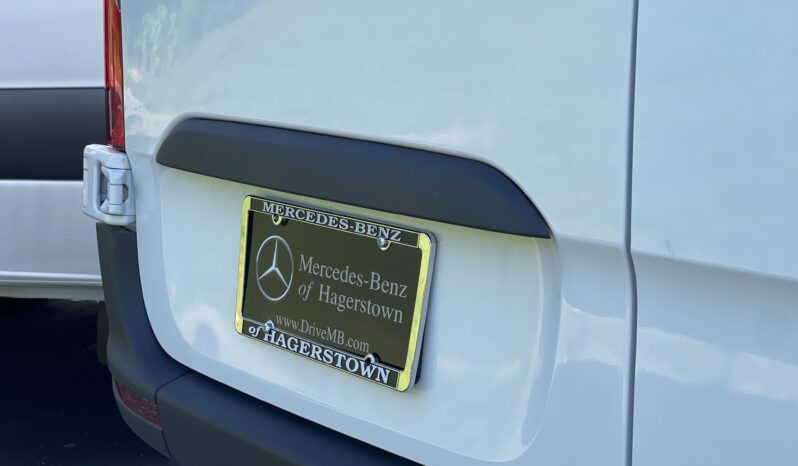 
 Mercedes-Benz Sprinter Cargo Van full									