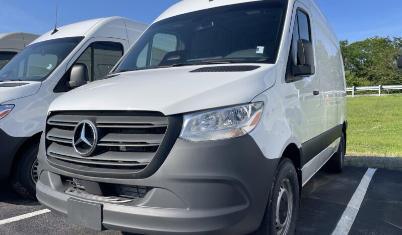 
 Mercedes-Benz Sprinter Cargo Van full									