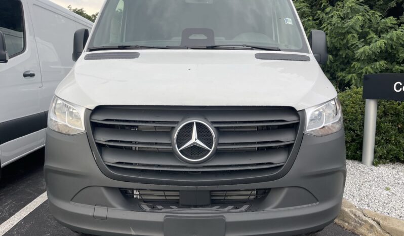 
 Mercedes-Benz Sprinter Cargo Van full									