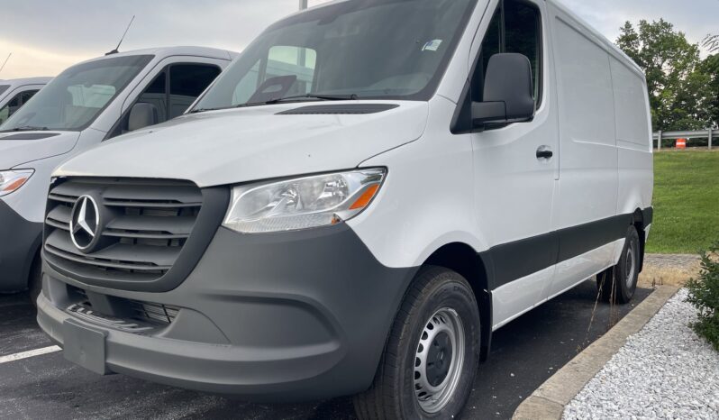 
 Mercedes-Benz Sprinter Cargo Van full									