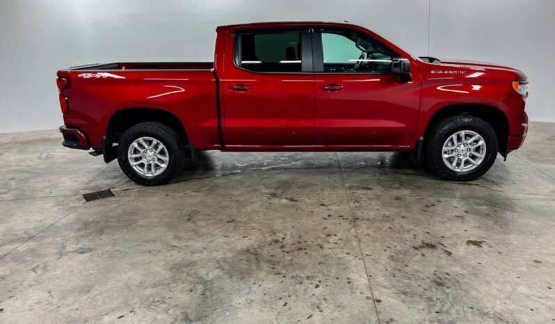 
 Chevrolet Silverado 1500 full									