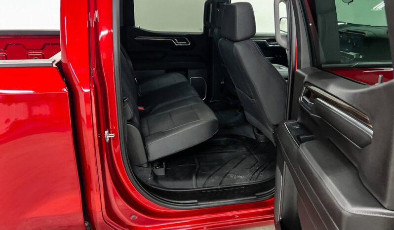 
 Chevrolet Silverado 1500 full									