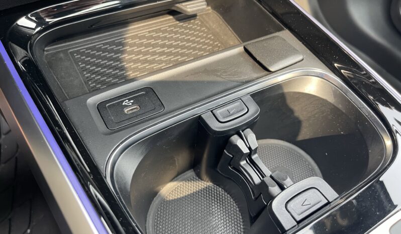 
 Mercedes-Benz GLB full									