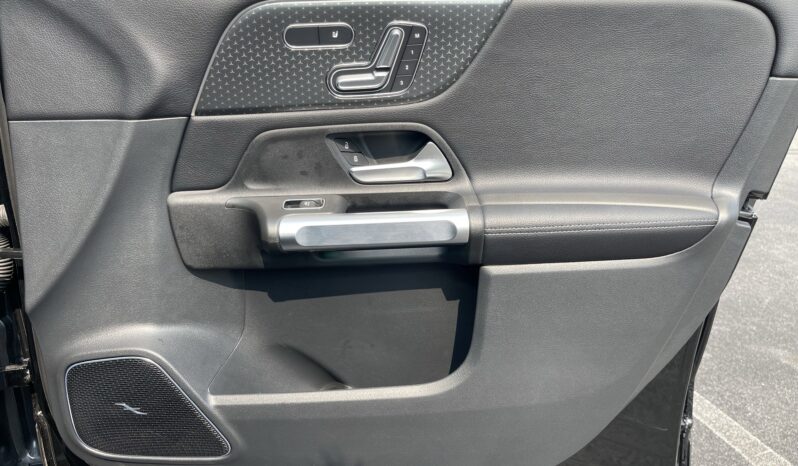 
 Mercedes-Benz GLB full									