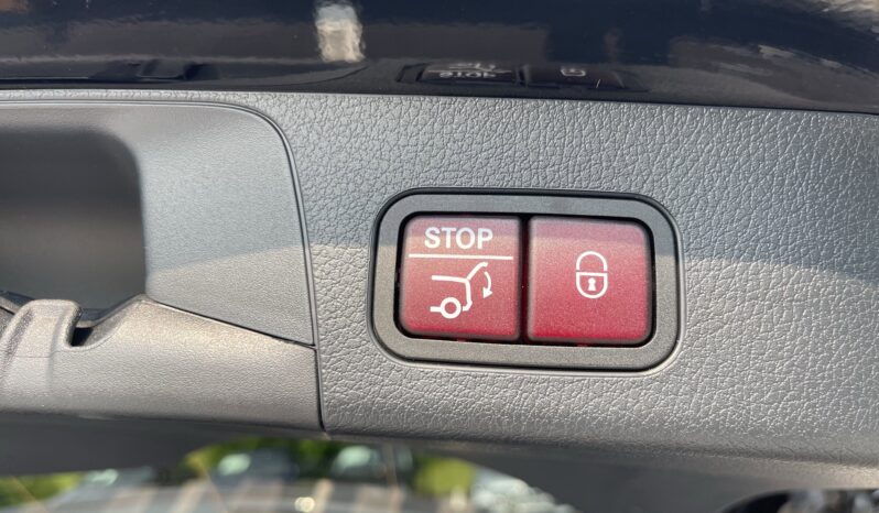 
 Mercedes-Benz GLB full									