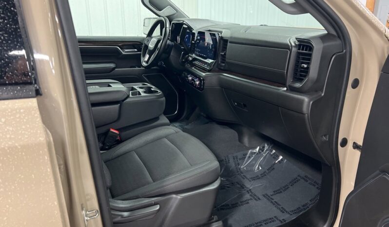 
 GMC Sierra 1500 full									