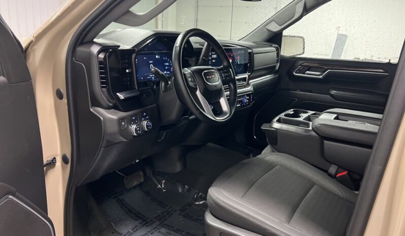 
 GMC Sierra 1500 full									