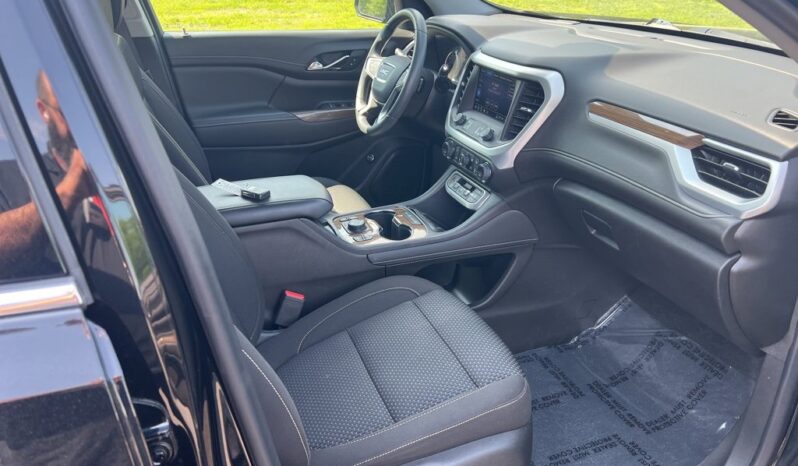 
 GMC Acadia full									
