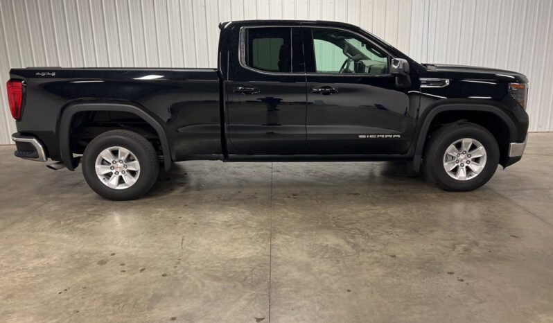 
 GMC Sierra 1500 full									