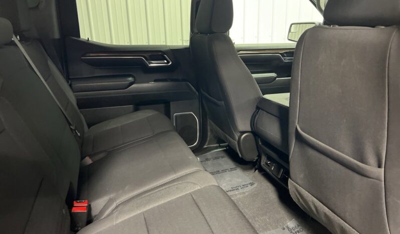 
 Chevrolet Silverado 1500 full									