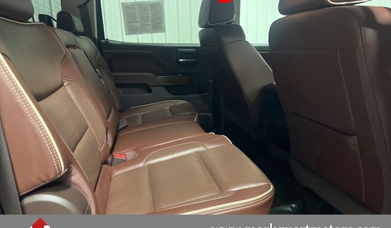 
 Chevrolet Silverado 3500 HD full									