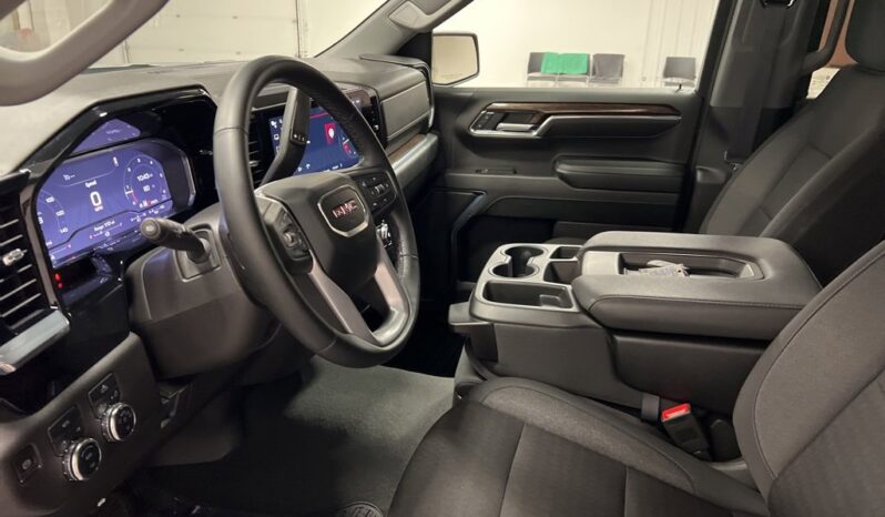 
 GMC Sierra 1500 full									