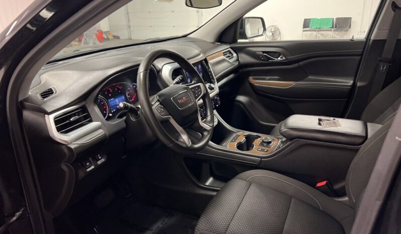 
 GMC Acadia full									