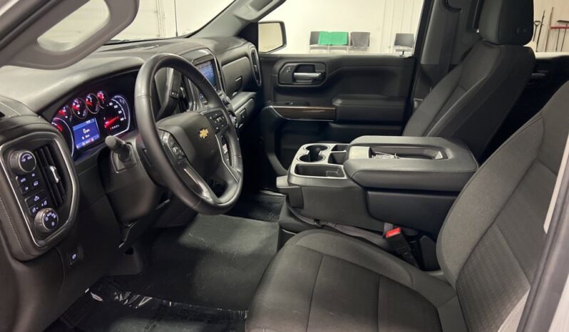 
 Chevrolet Silverado 1500 LTD full									