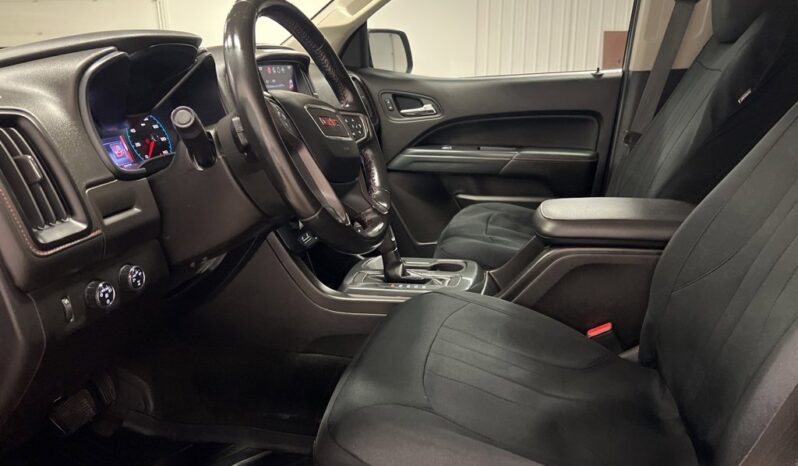 
 GMC Canyon full									
