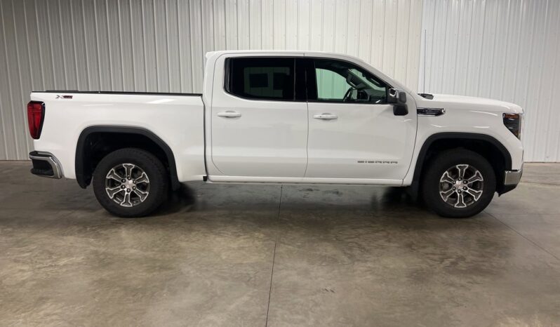 
 GMC Sierra 1500 full									