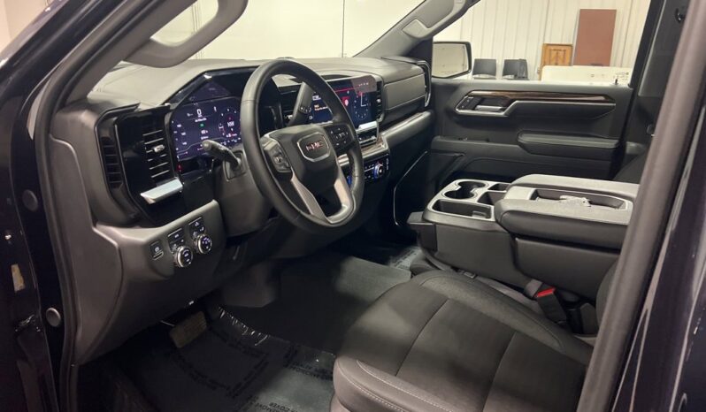 
 GMC Sierra 1500 full									