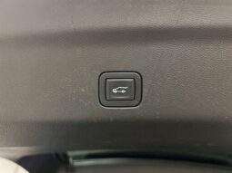 
 Chevrolet Tahoe full									