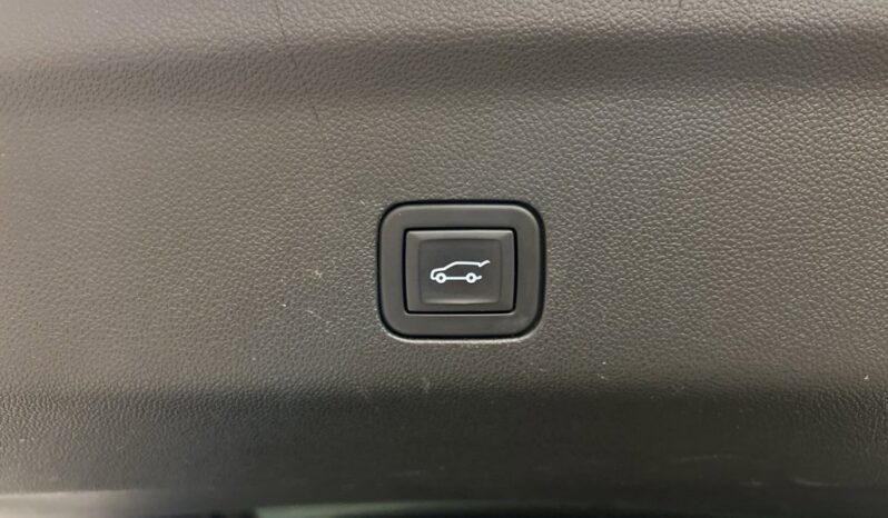 
 Chevrolet Tahoe full									
