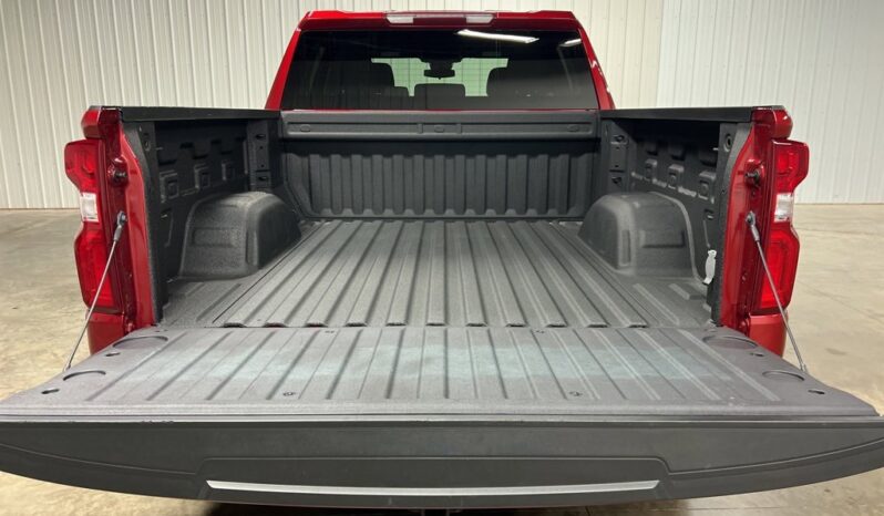 
 Chevrolet Silverado 1500 full									