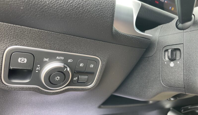 
 Mercedes-Benz GLB full									